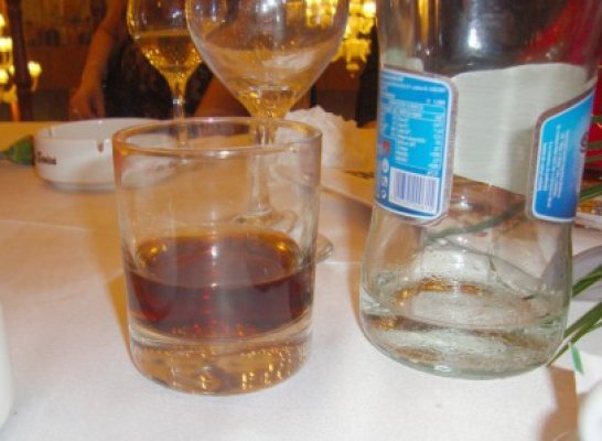 Whisky-ul furat l-a trimis în arest